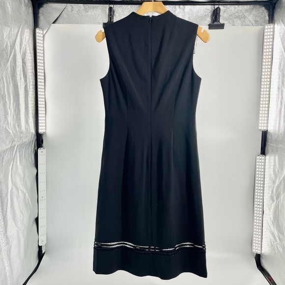 Emanuel Ungaro Black Classic Wool/ Silk Sheath Sleeveless Dress Cutout hemline 6 - Picture 5 of 13